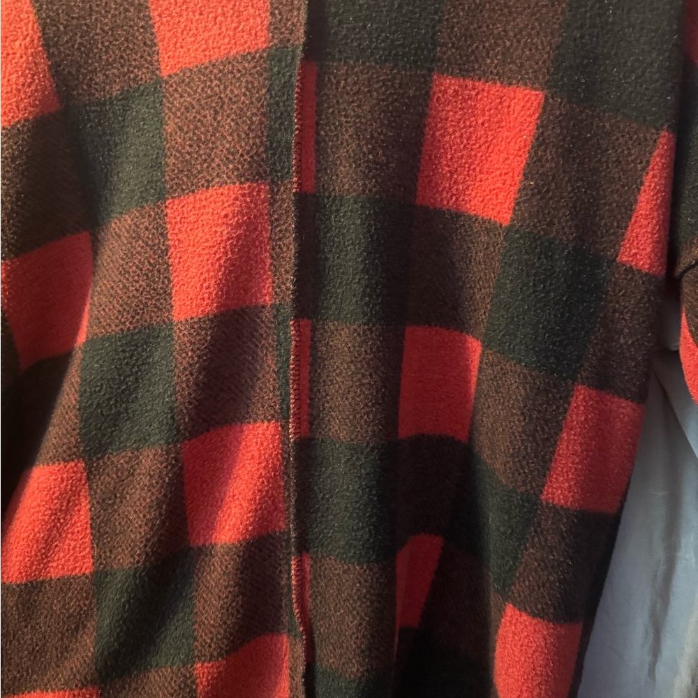 ❤️ **Now N Forever Buffalo Plaid Pullover – Size M (Made in L.A.)** 🖤 - Picture 4 of 6